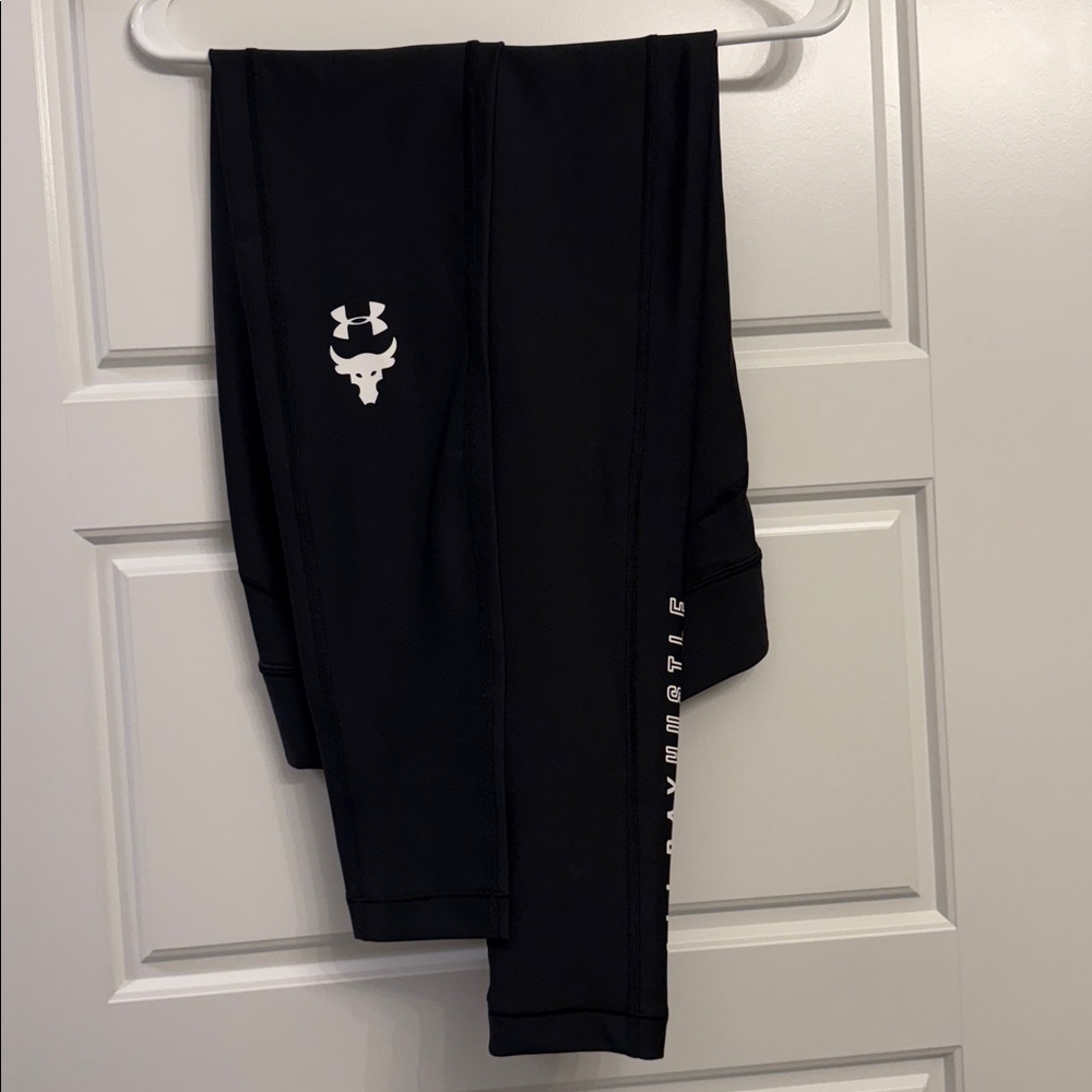 Under Armour Jet Black Performance Leggings